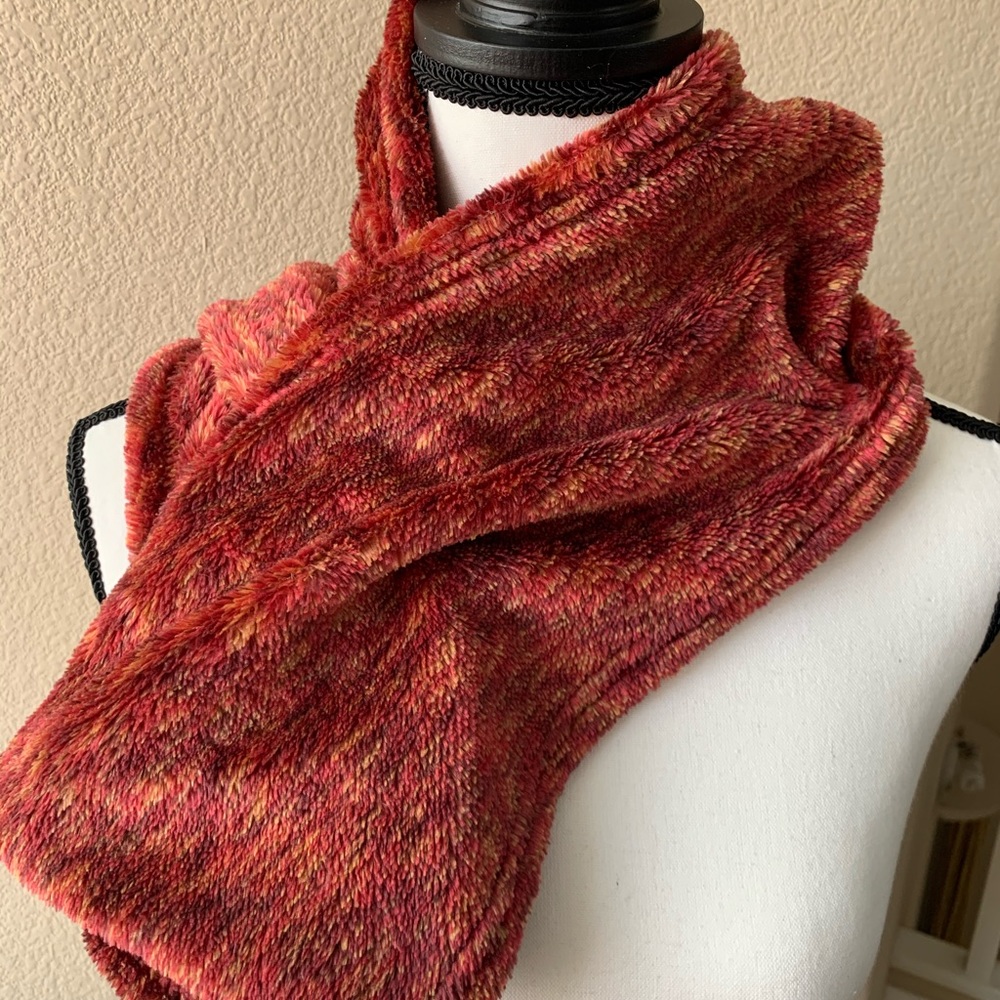 Zealand Cozy Scarf - Walking Company